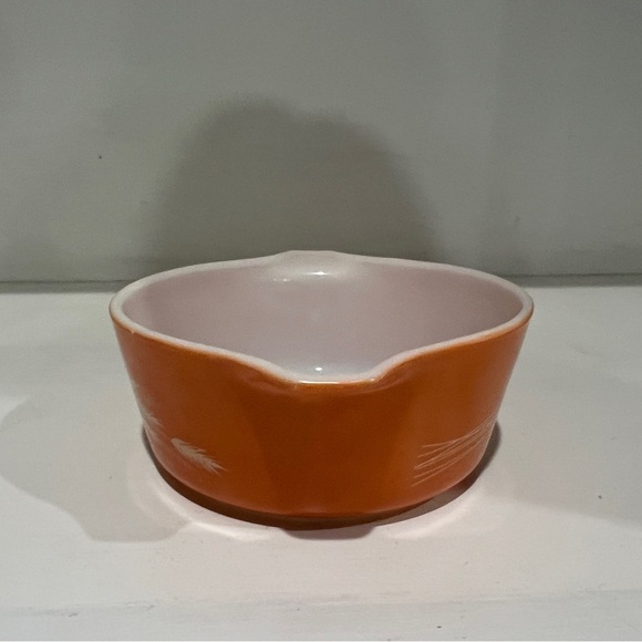 REMOVING SOON FINAL PRICE Pyrex Autumn Harvest Dish - Picture 4 of 6